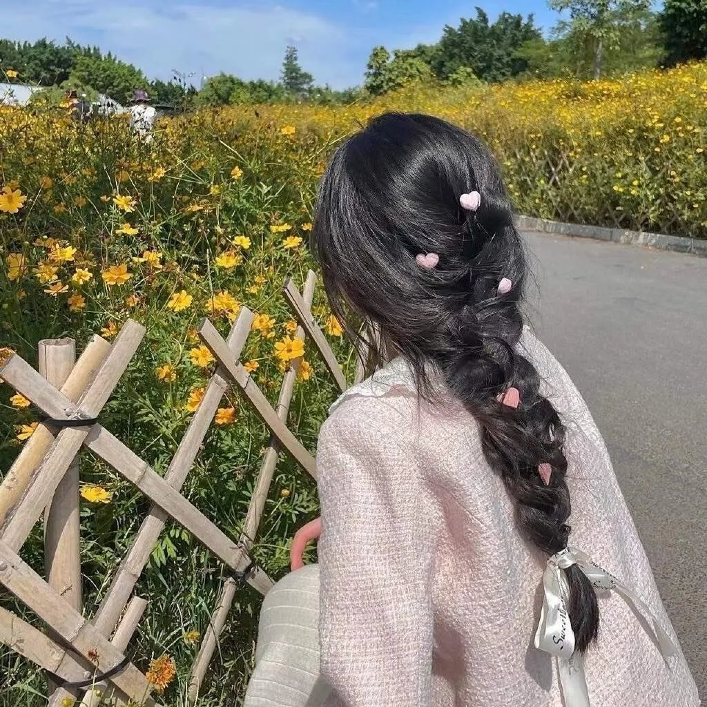 十二岁的胡安娜